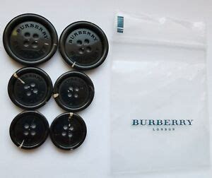 burberry ersatzknöpfe|burberry trench buttons.